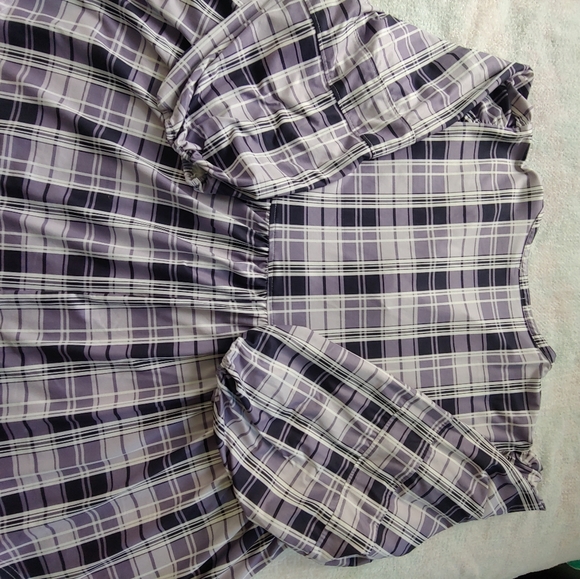 NWOT Plus Size Reborn Collection Charcoal & Gray Plaid Top - Size  2X - Picture 6 of 10